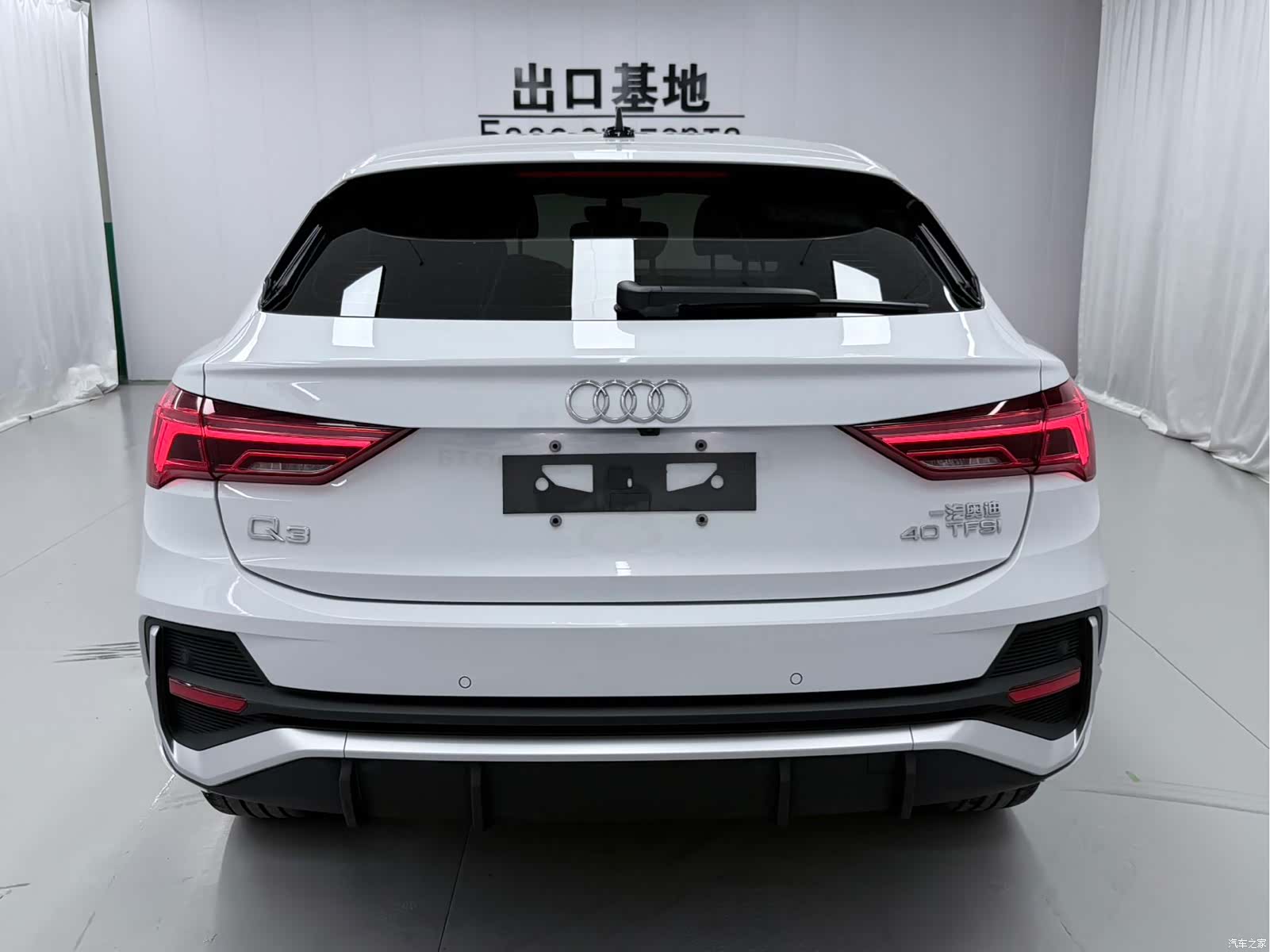 Audi Q3, 2022 все фото