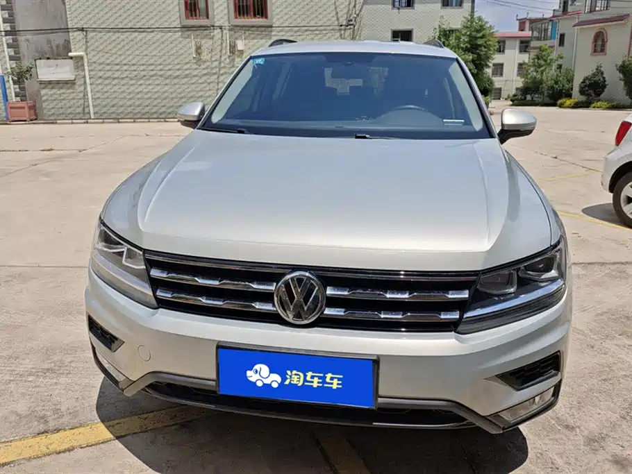 Volkswagen Tiguan L