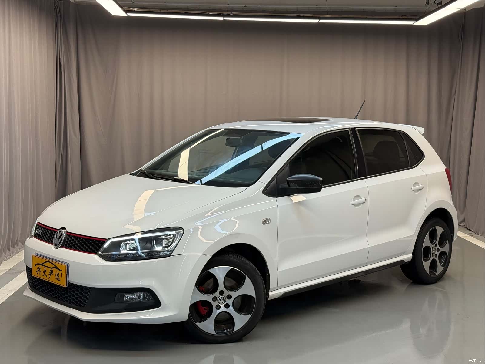 Volkswagen Polo, 2013 1