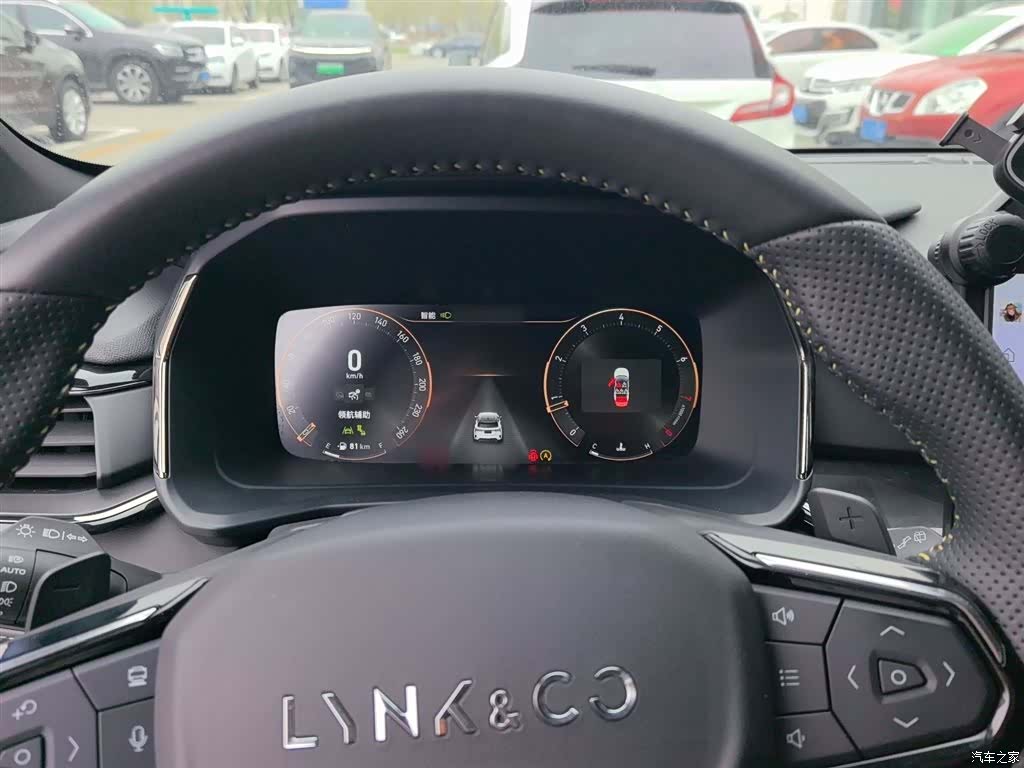 Lynk & Co 02, 2023 все фото