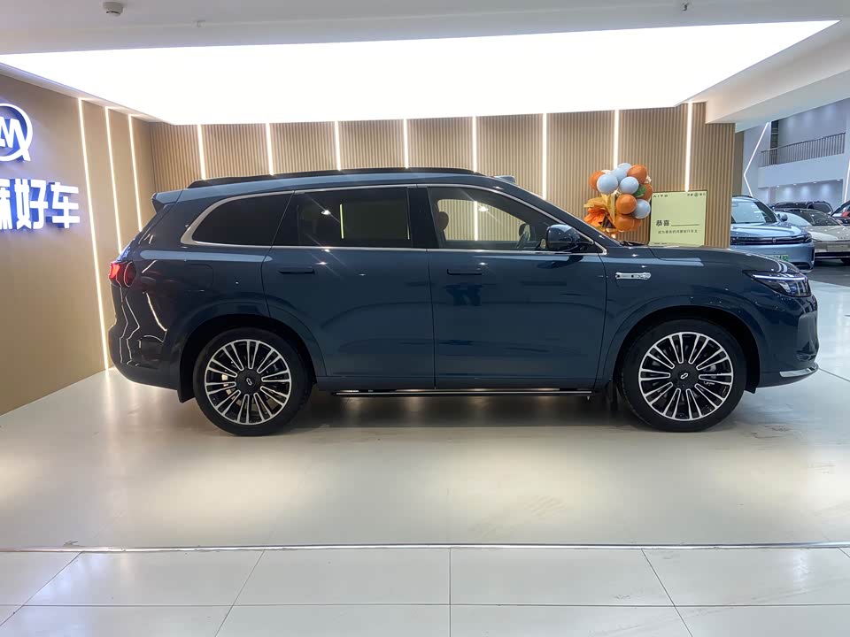 AITO Ask the world M7