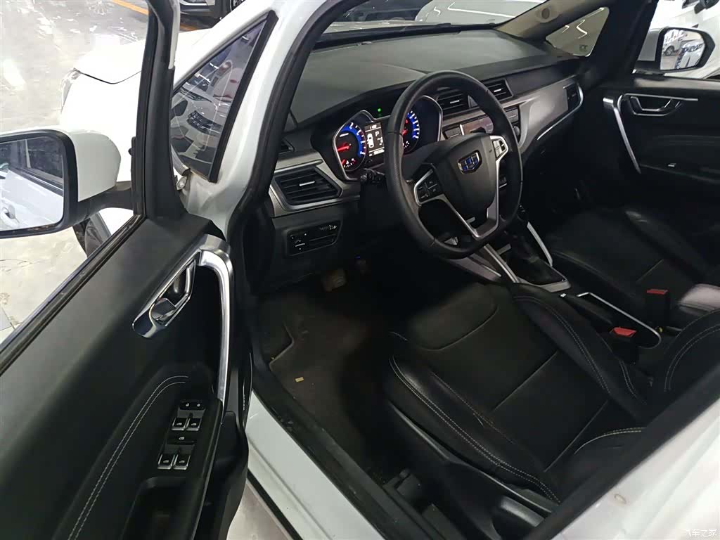 Geely X3, 2019 12