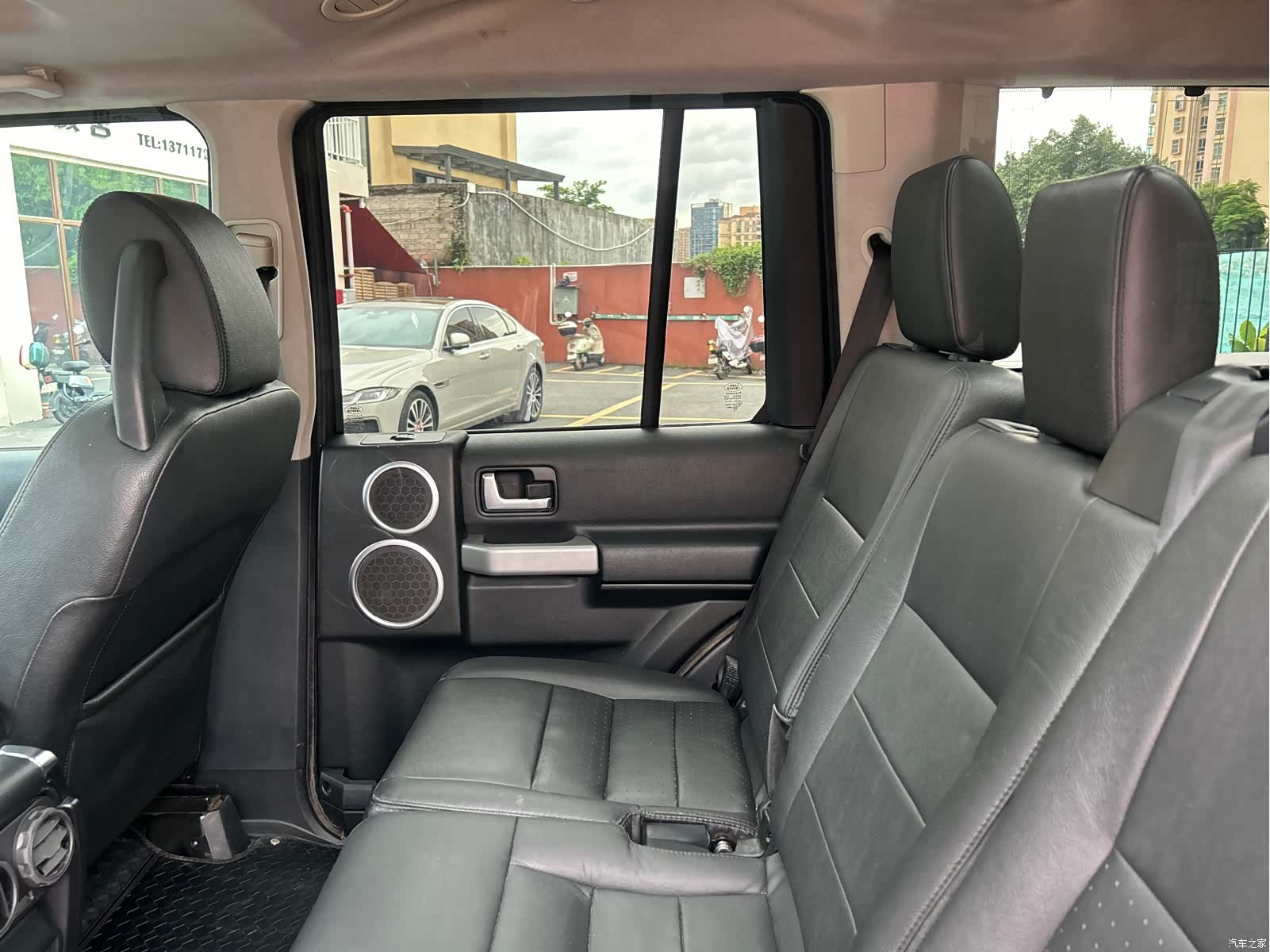 Land Rover Discovery, 2009 15
