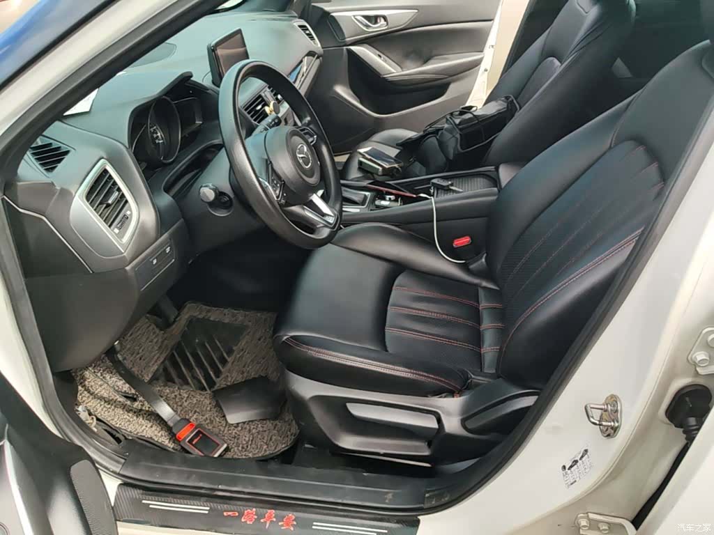 Mazda CX-4, 2019 15