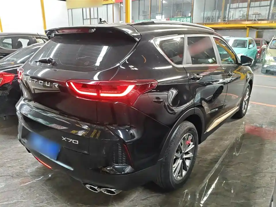 Jetour X70
