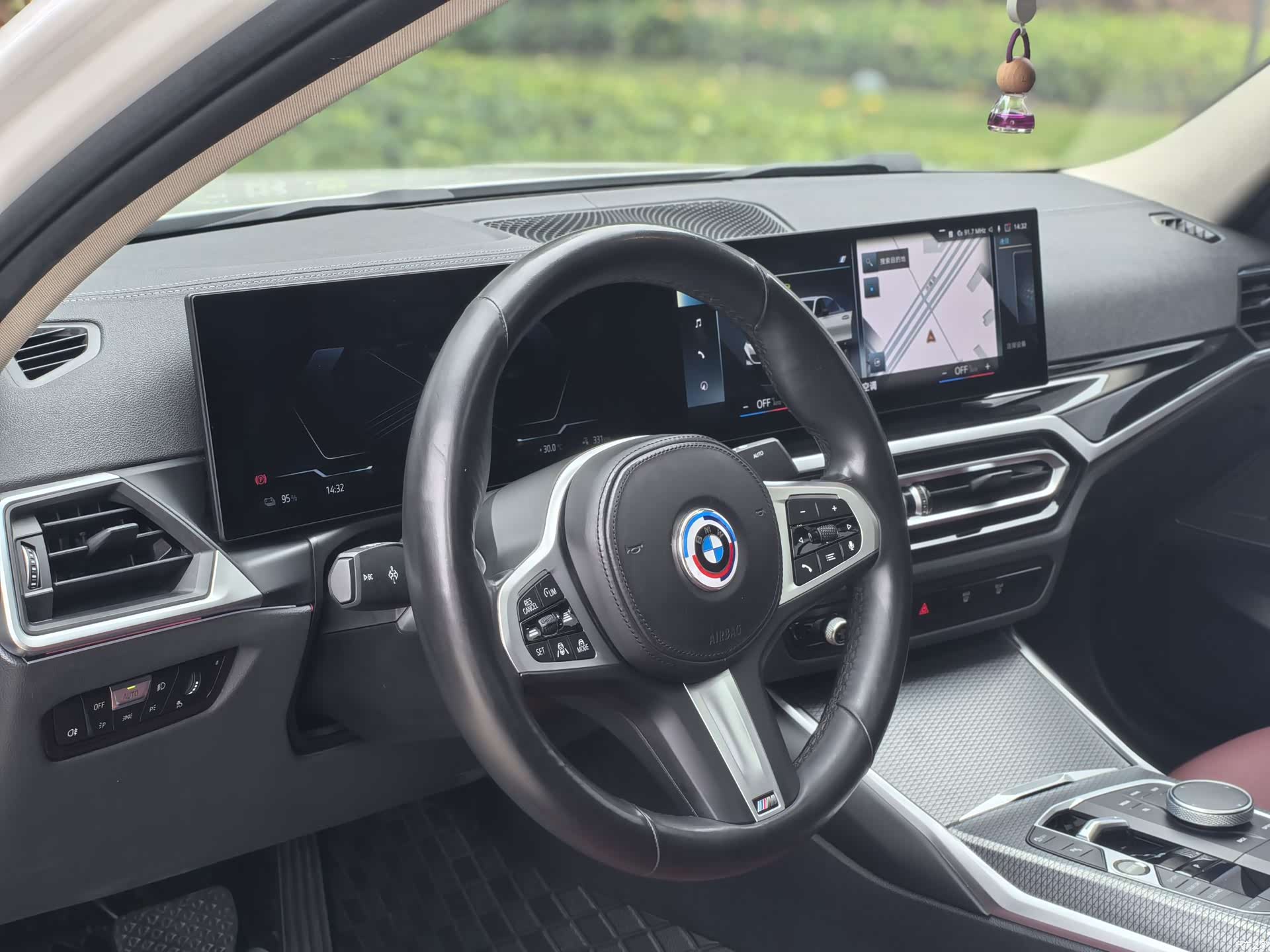 BMW i3, 2023 8
