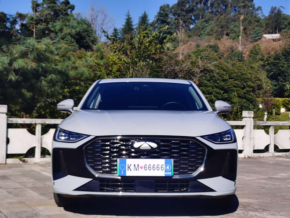 Chery Fulwin Fengyun A8L