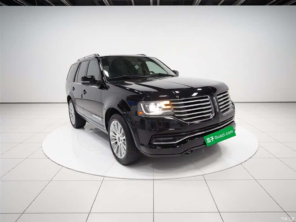 Lincoln Navigator, 2016 4