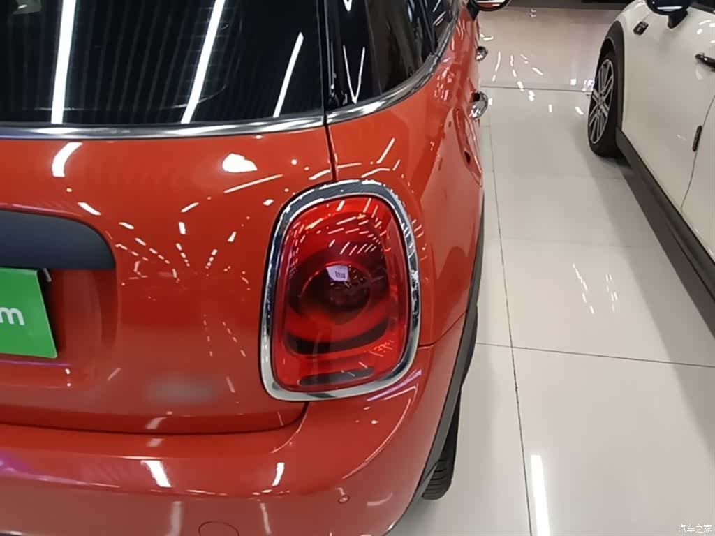 Mini ONE, 2019 8