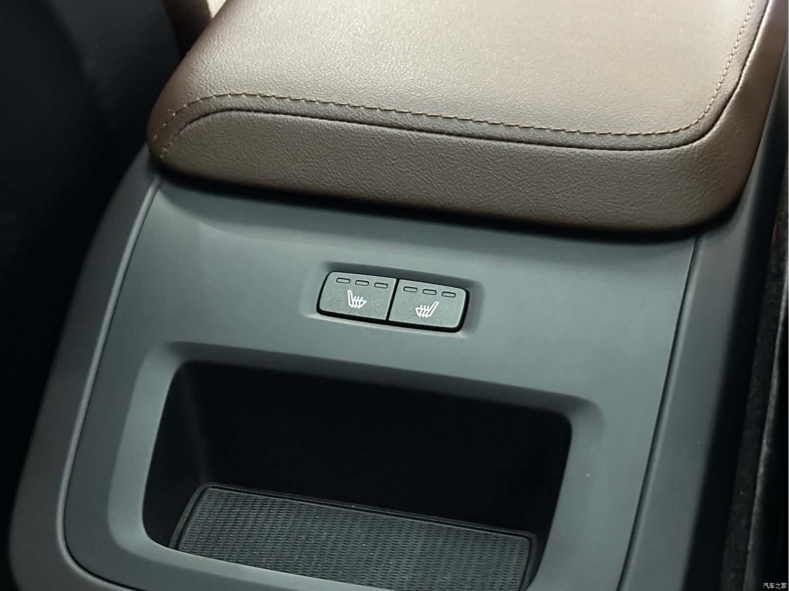 Volvo S60, 2022 16