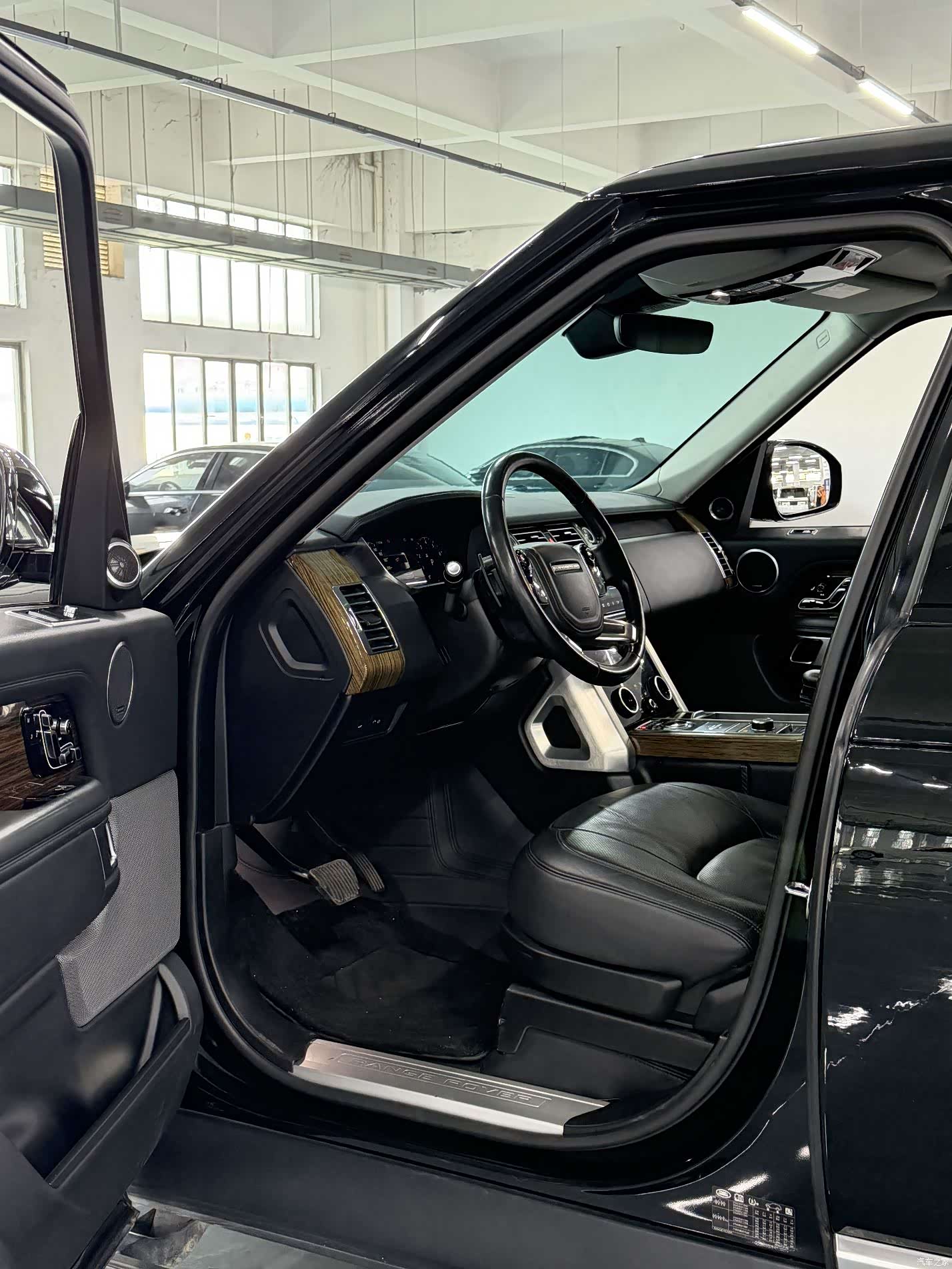 Land Rover Range Rover, 2019 все фото