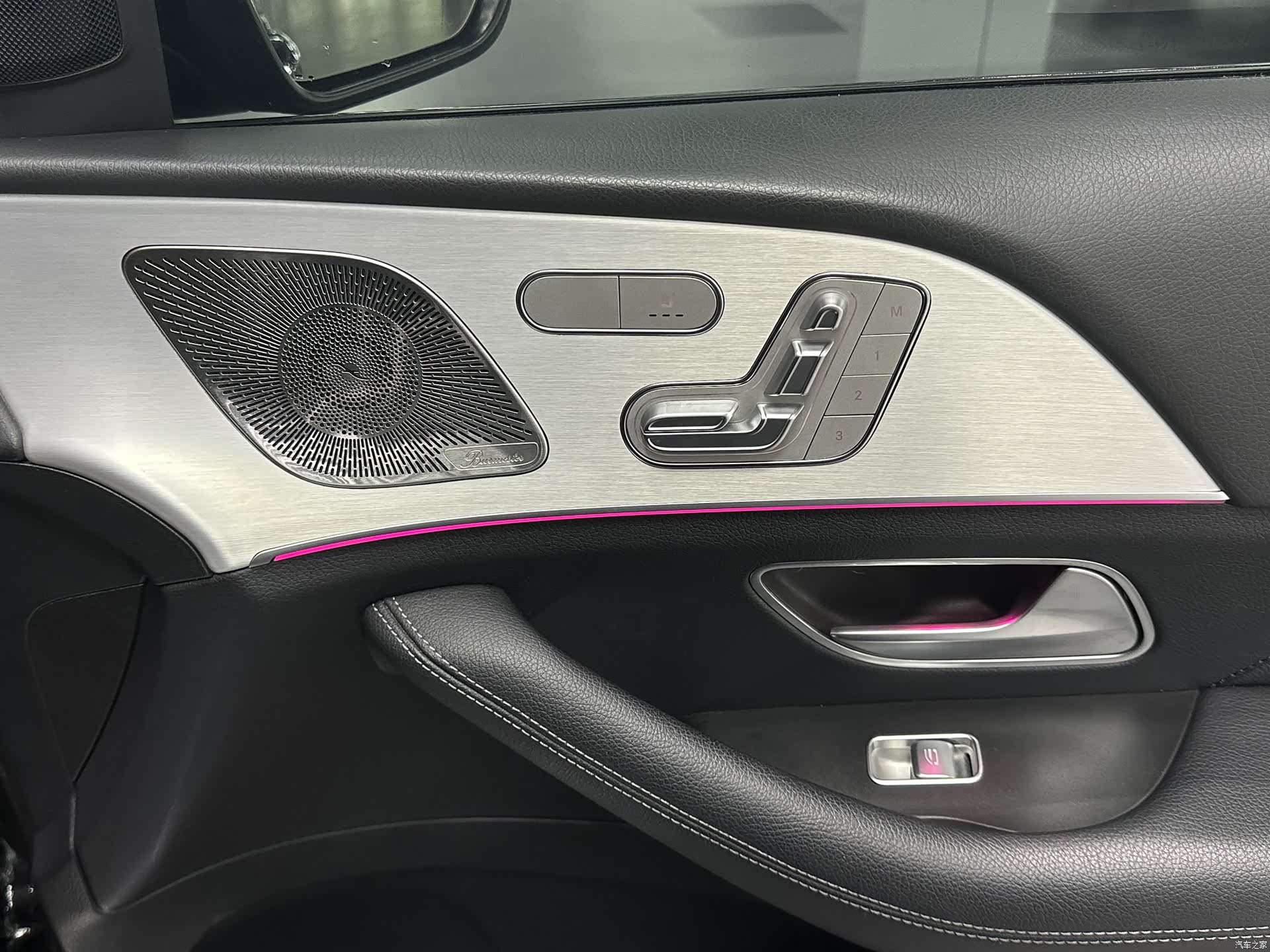 Mercedes-Benz GLE, 2023 25