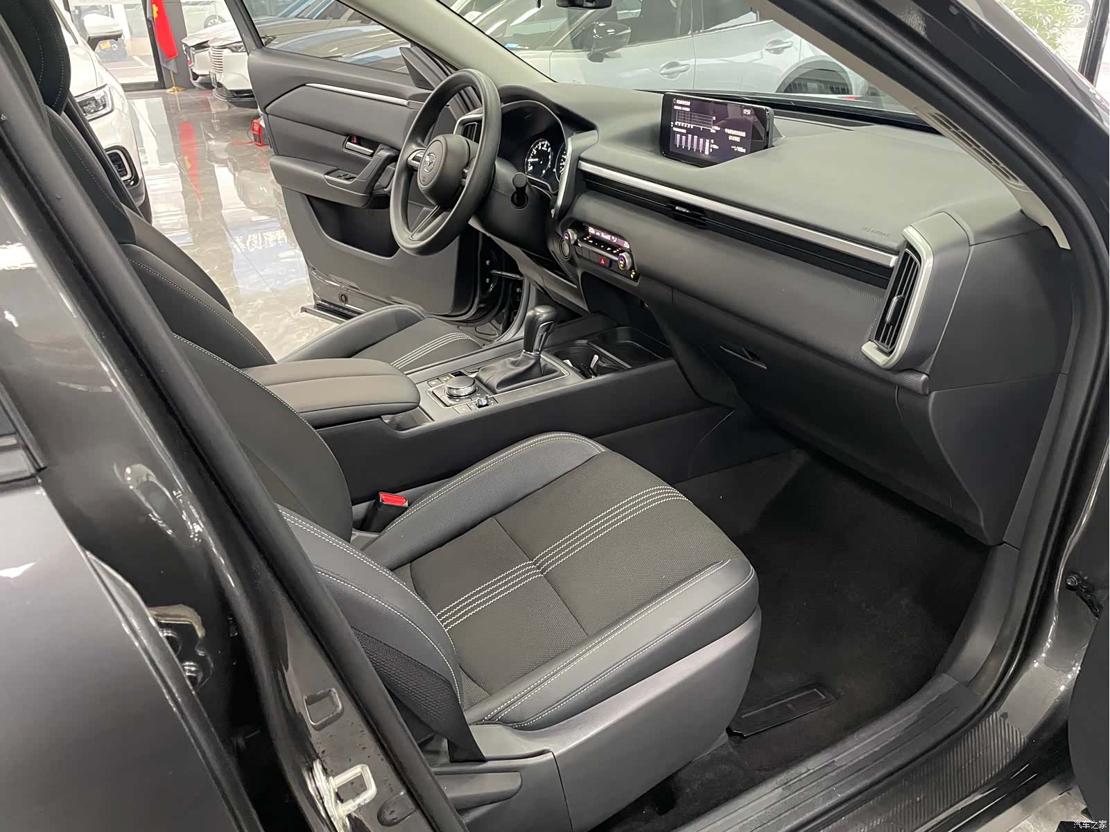 Mazda CX-50, 2023 7
