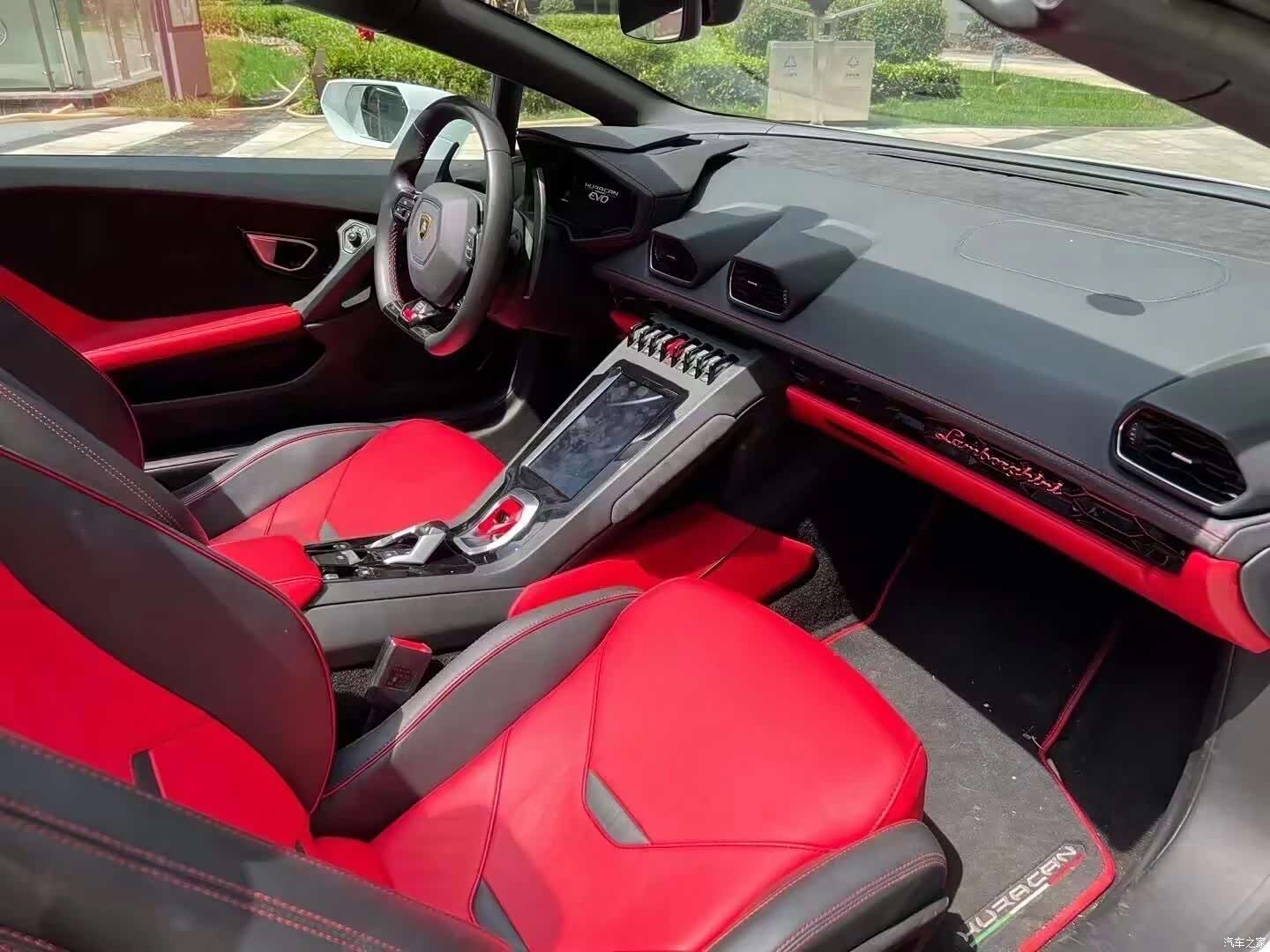 Lamborghini Huracán, 2022 7