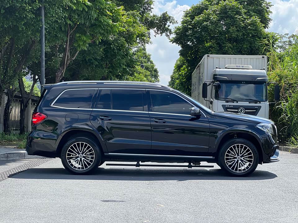 Mercedes-Benz GLS