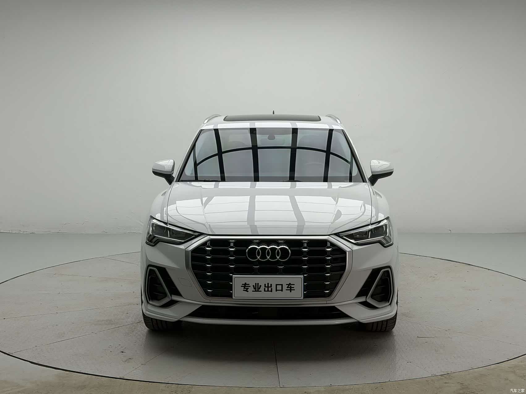Audi Q3, 2022 6