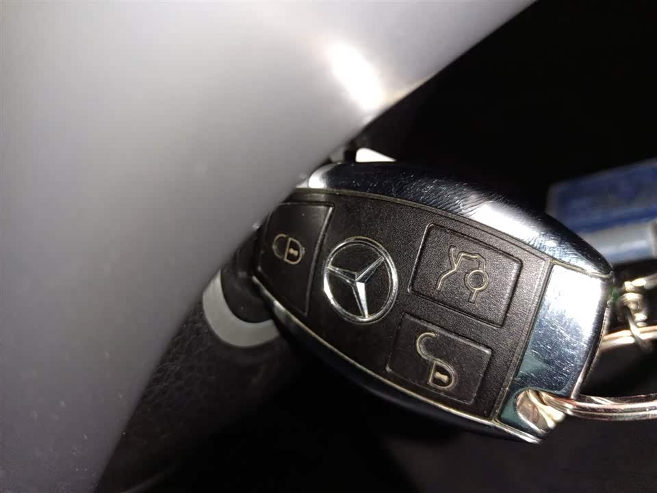 Mercedes-Benz M class