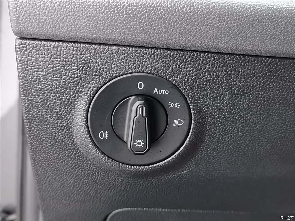Volkswagen Tharu, 2022 21