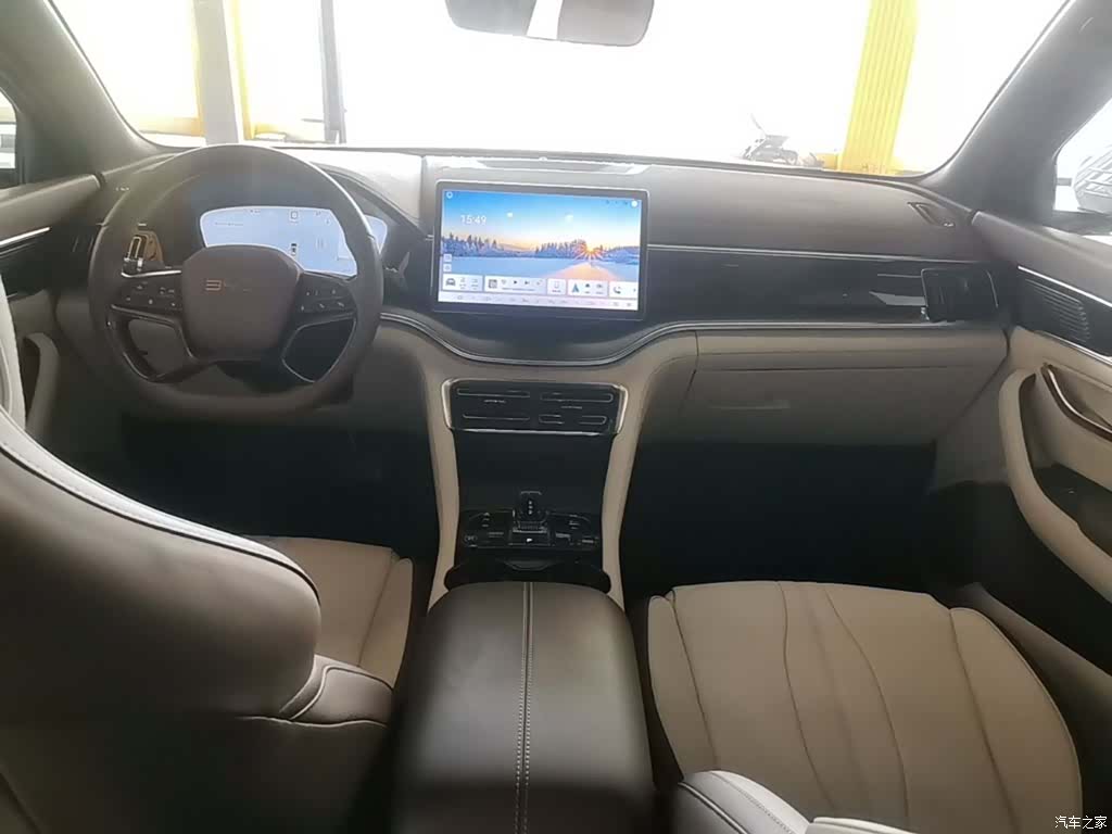 BYD Song, 2025 10