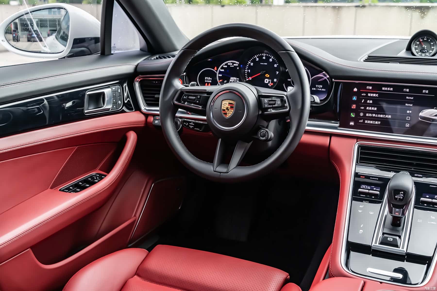 Porsche Panamera, 2022 25