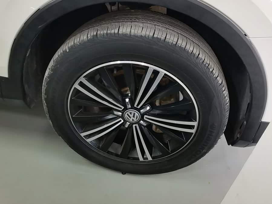 Volkswagen Tiguan L 2020, фото 6