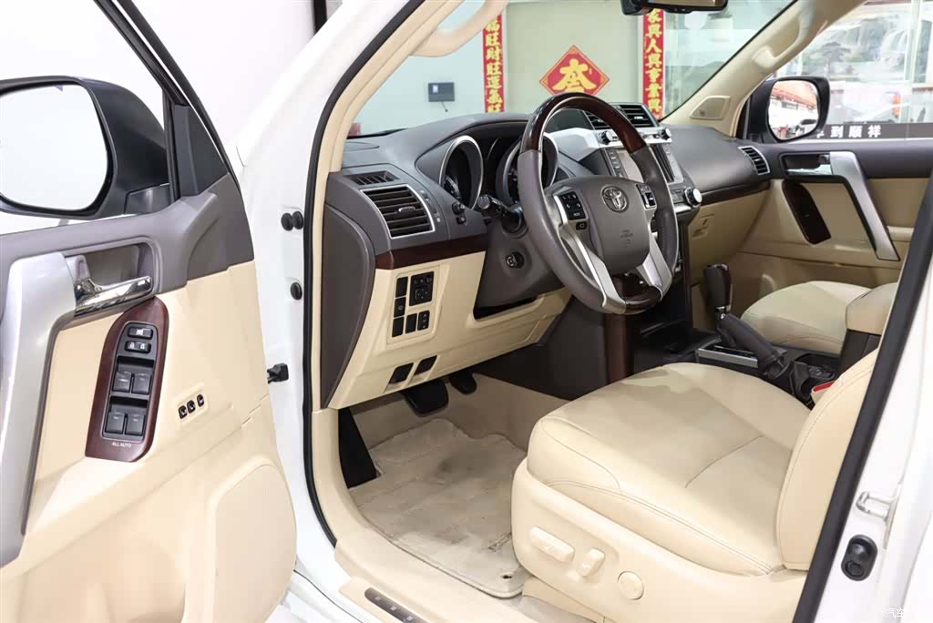 Toyota Prado, 2016 9