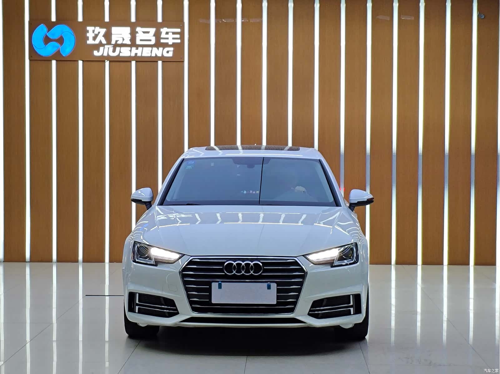 Audi A4L, 2019 17