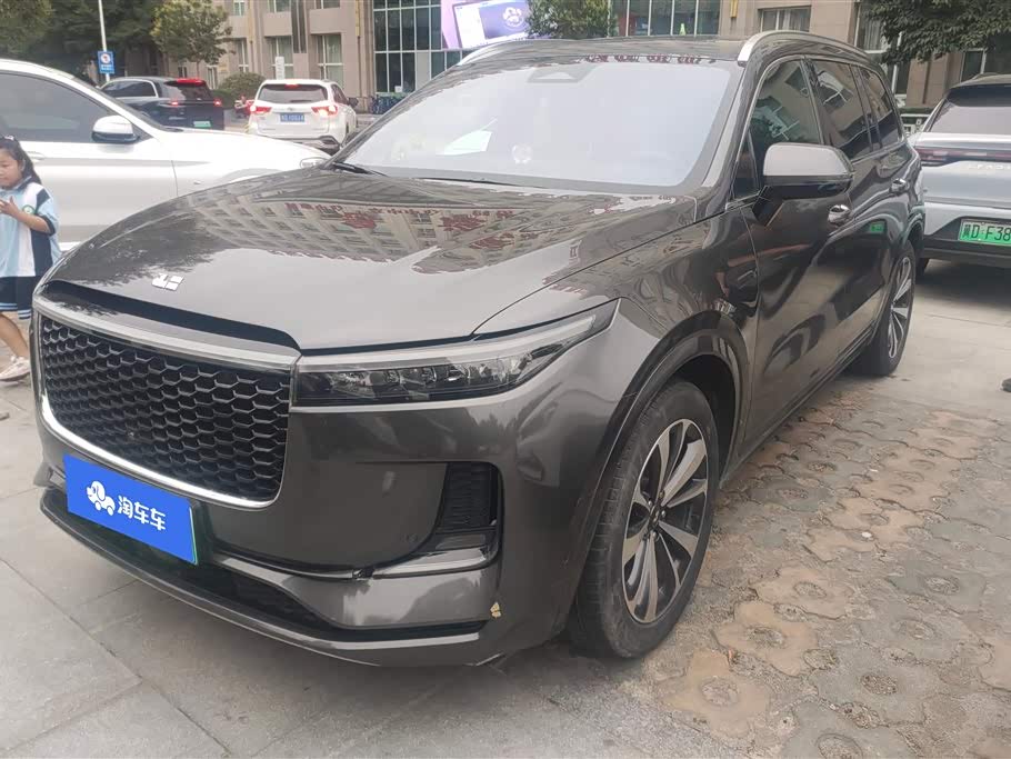 Li Auto ONE