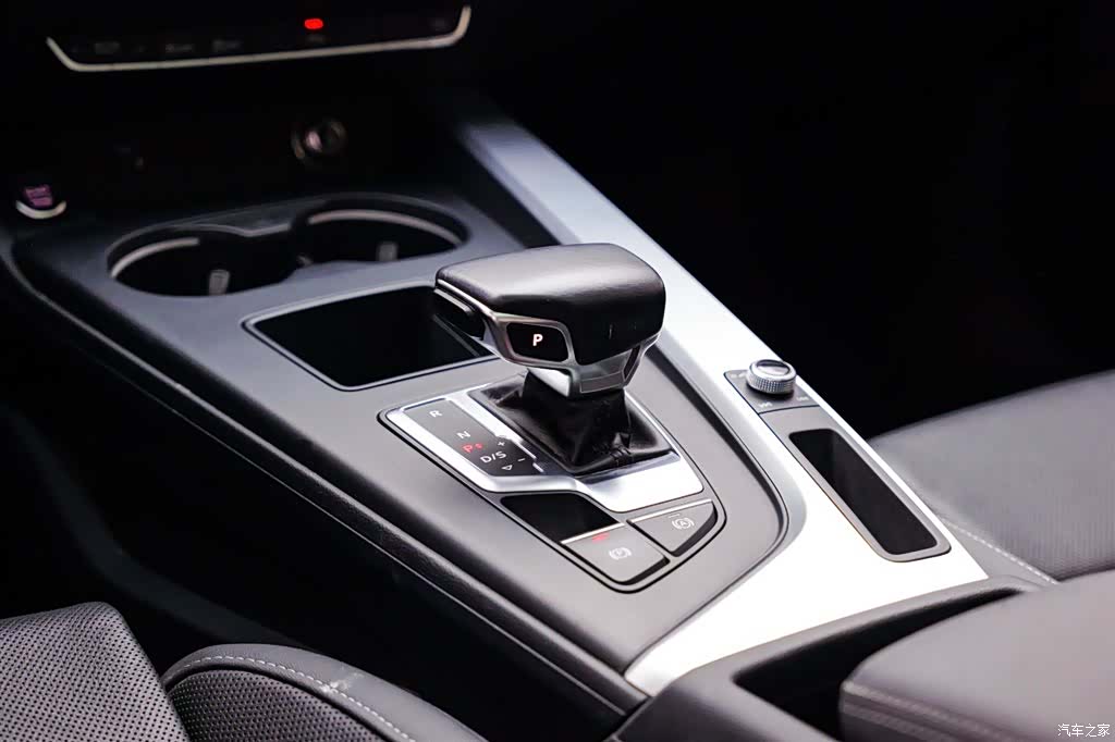 Audi A4L, 2024 18