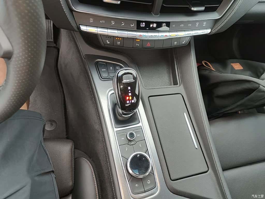 Cadillac CT5, 2020 14
