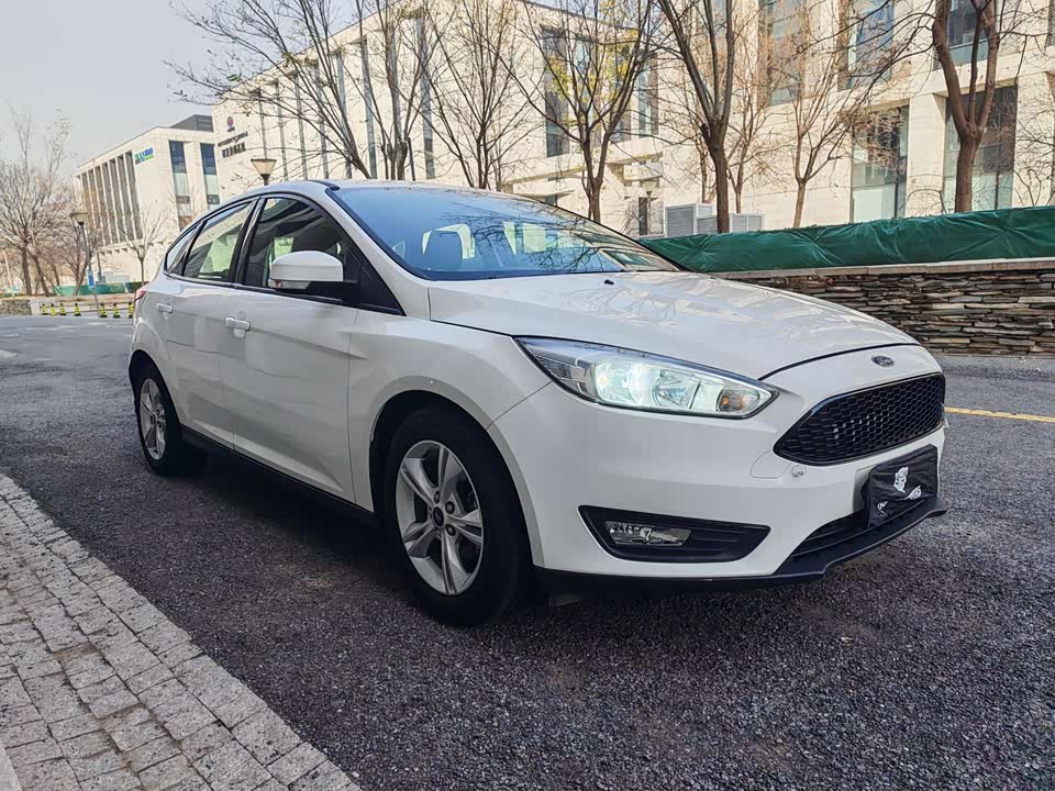 Ford Fox
