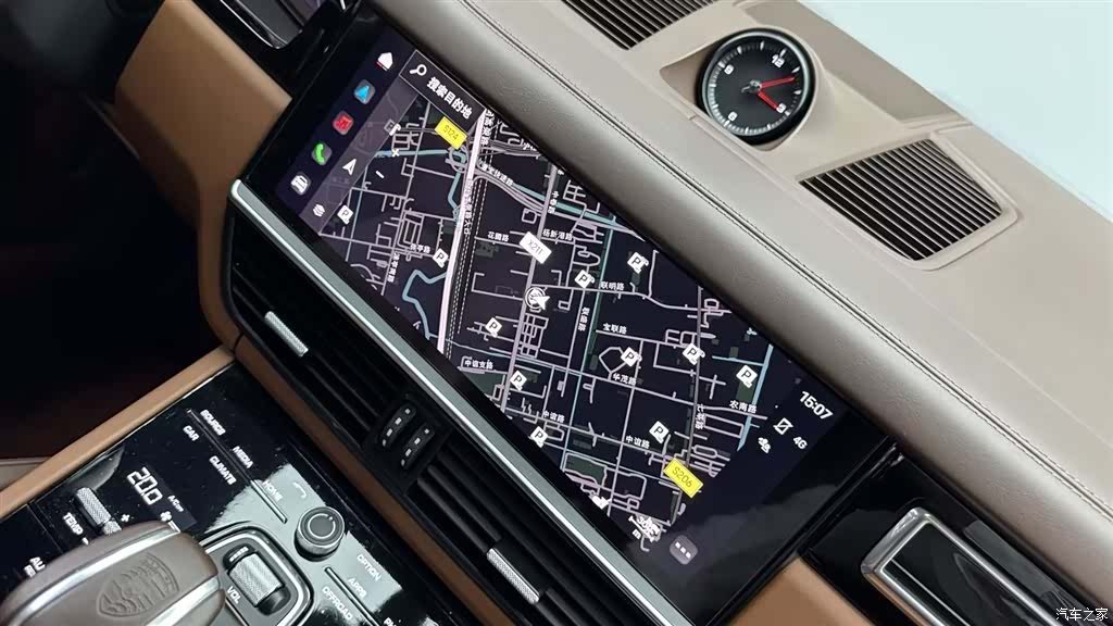 Porsche Cayenne, 2023 9