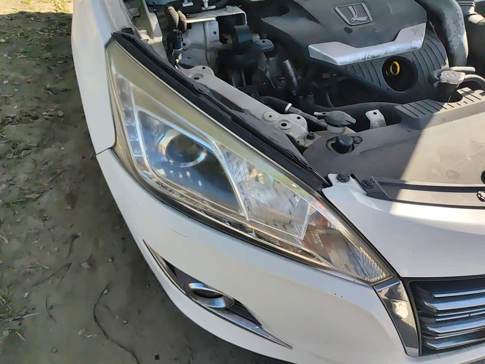 Luxgen Excellent 6 SUV