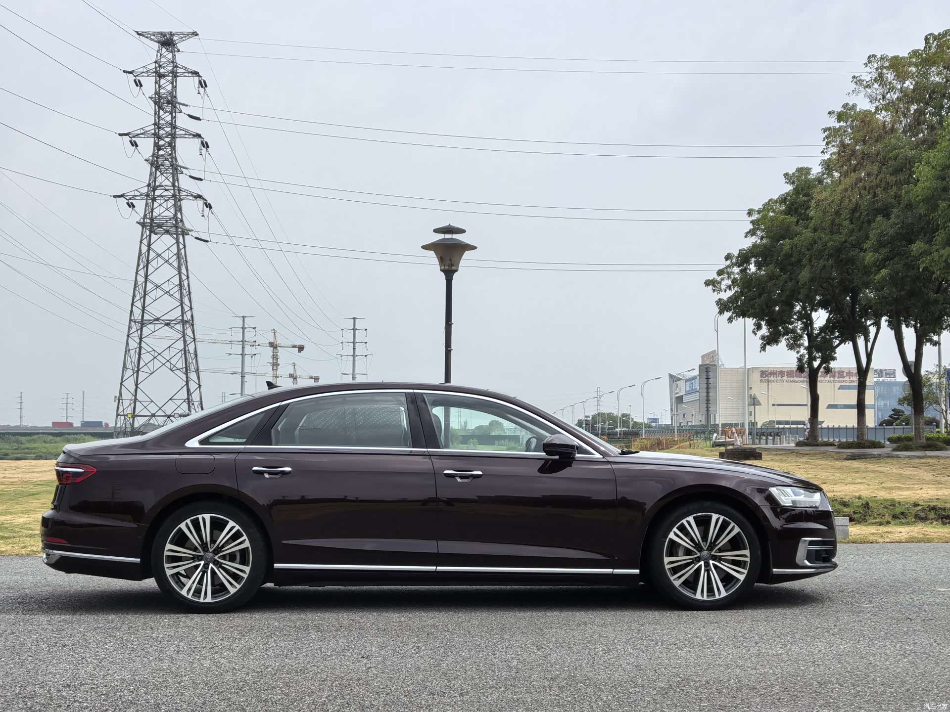 Audi A8L, 2020 4