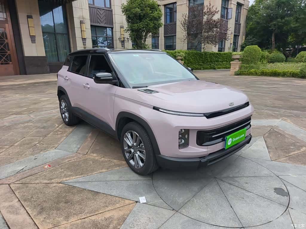 Geely Icon, 2025 4