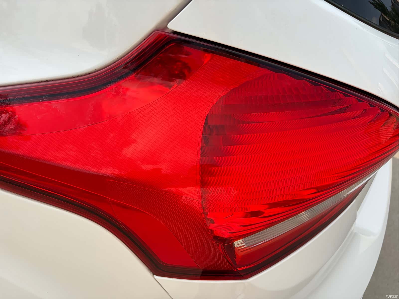 Ford Focus, 2015 10