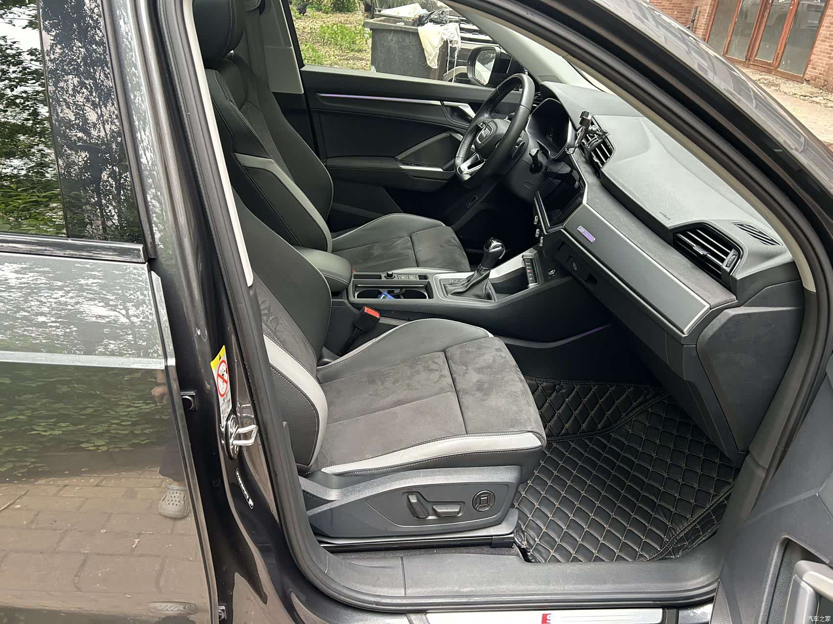 Audi Q3, 2023 17