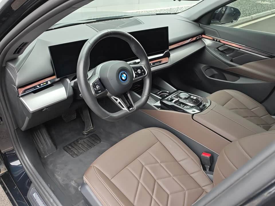 BMW i5 BMW i5