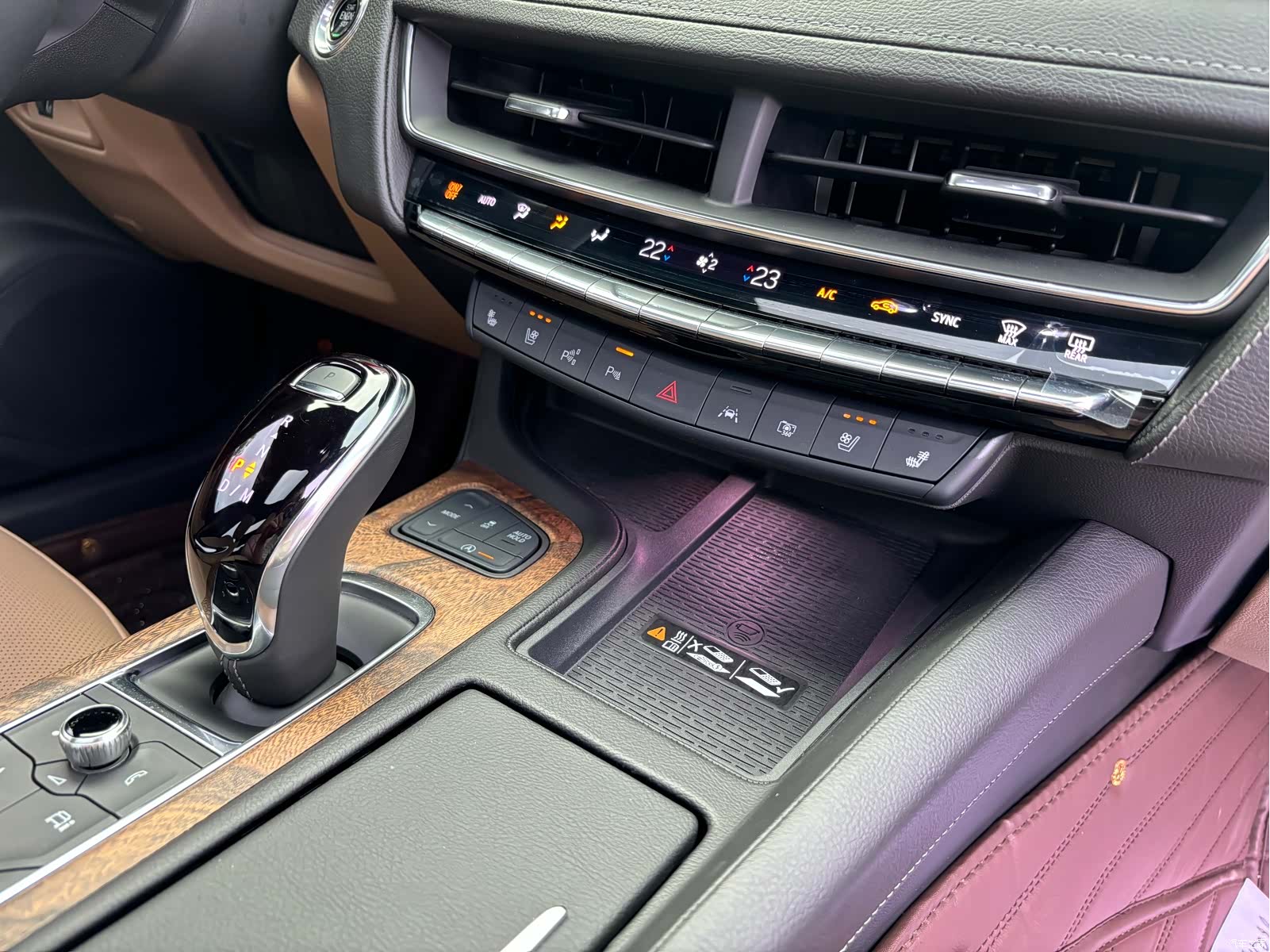 Cadillac CT5, 2025 26