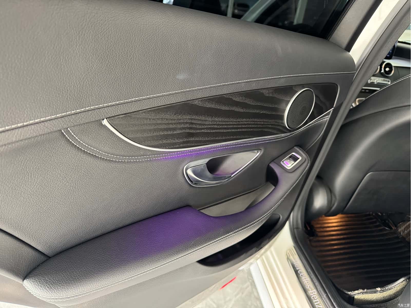 Mercedes-Benz C-Class, 2019 9