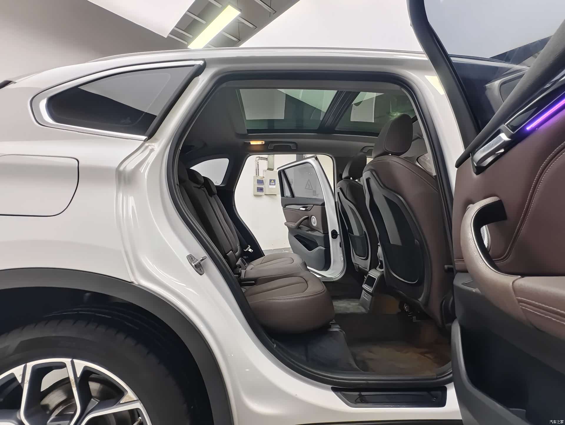 BMW X1, 2023 13