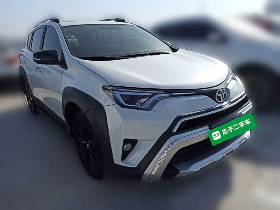 Toyota RAV4 Rongfang