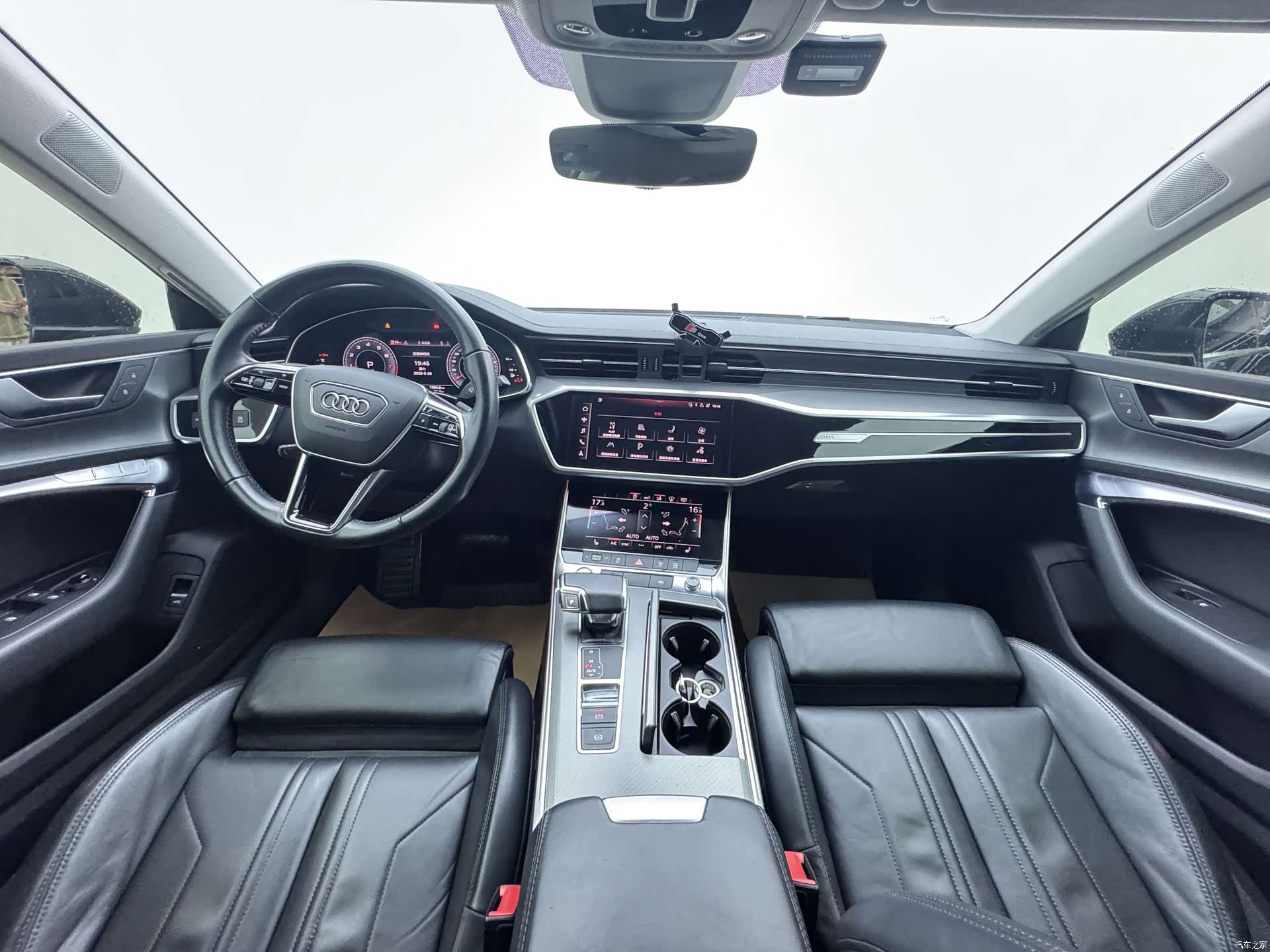 Audi A7, 2020 все фото