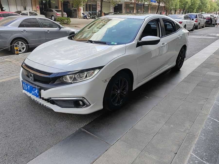 Honda Civic 2020, фото 1