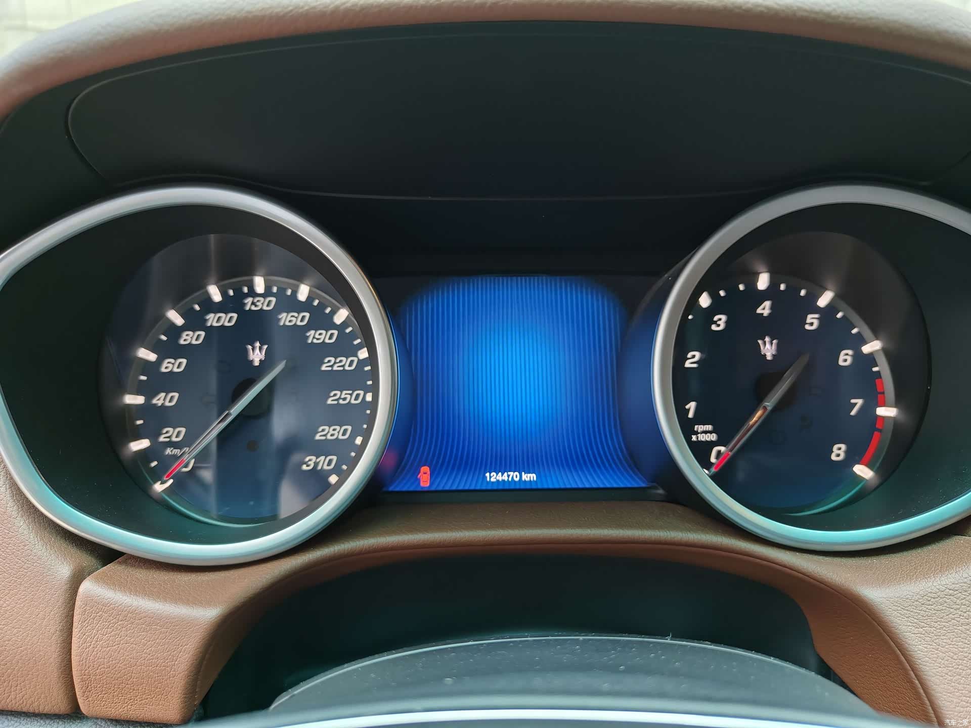 Maserati Ghibli, 2015 13