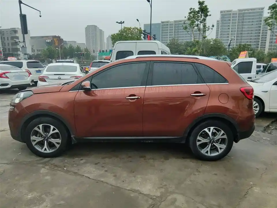 Kia KX3 proud run