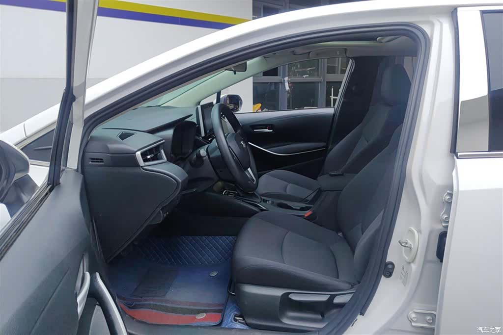 Toyota Corolla, 2022 9