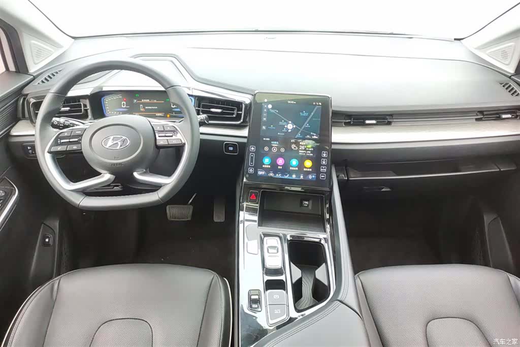Hyundai Custo, 2024 12