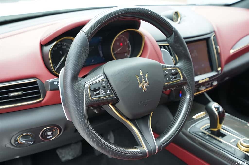 Maserati Levante, 2017 7