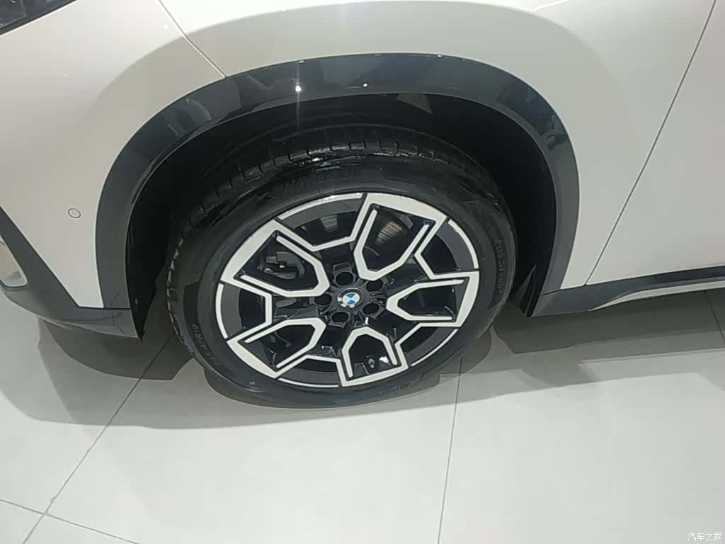 BMW X1, 2025 23